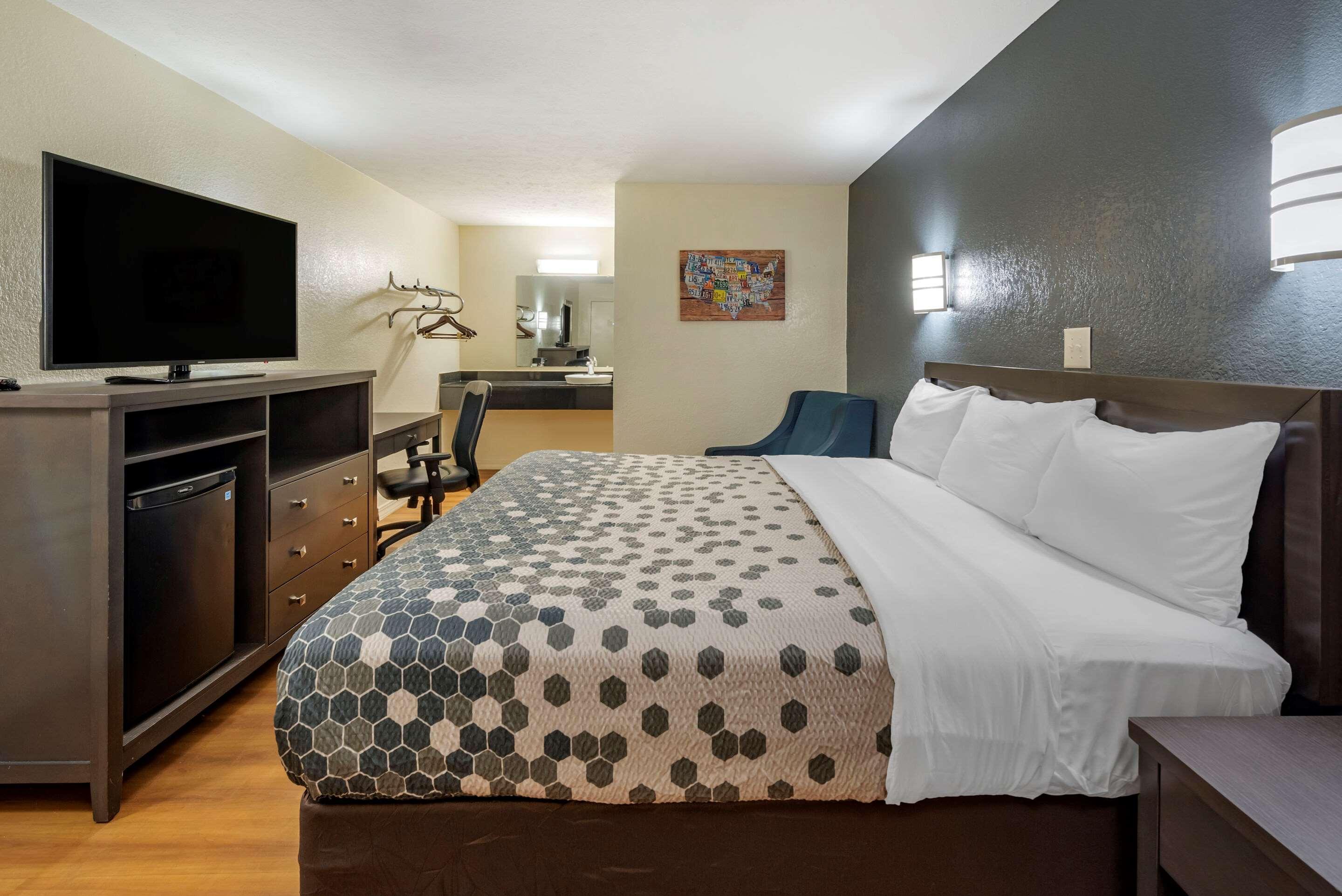 Quality & Hotel 2*